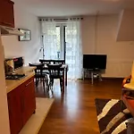 Nad Grajcarkiem Pieniny Апартаменты Шавница